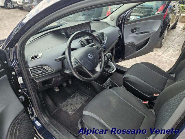 LANCIA Ypsilon 1.2 69 CV 5 porte GPL Ecochic Gold