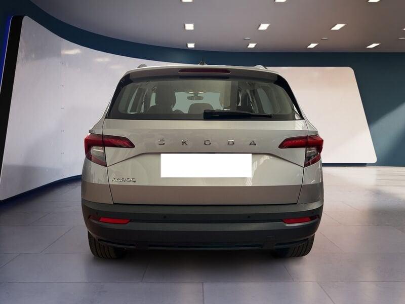 Skoda Karoq 2017 1.0 tsi Executive 110cv