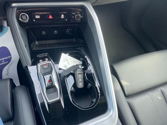 AUDI Q5 mHEV+ S tronic quattro S line edition Nuova