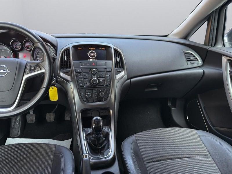 Opel Astra Astra 5p 1.7 CDTI 110cv 6m Cosmo