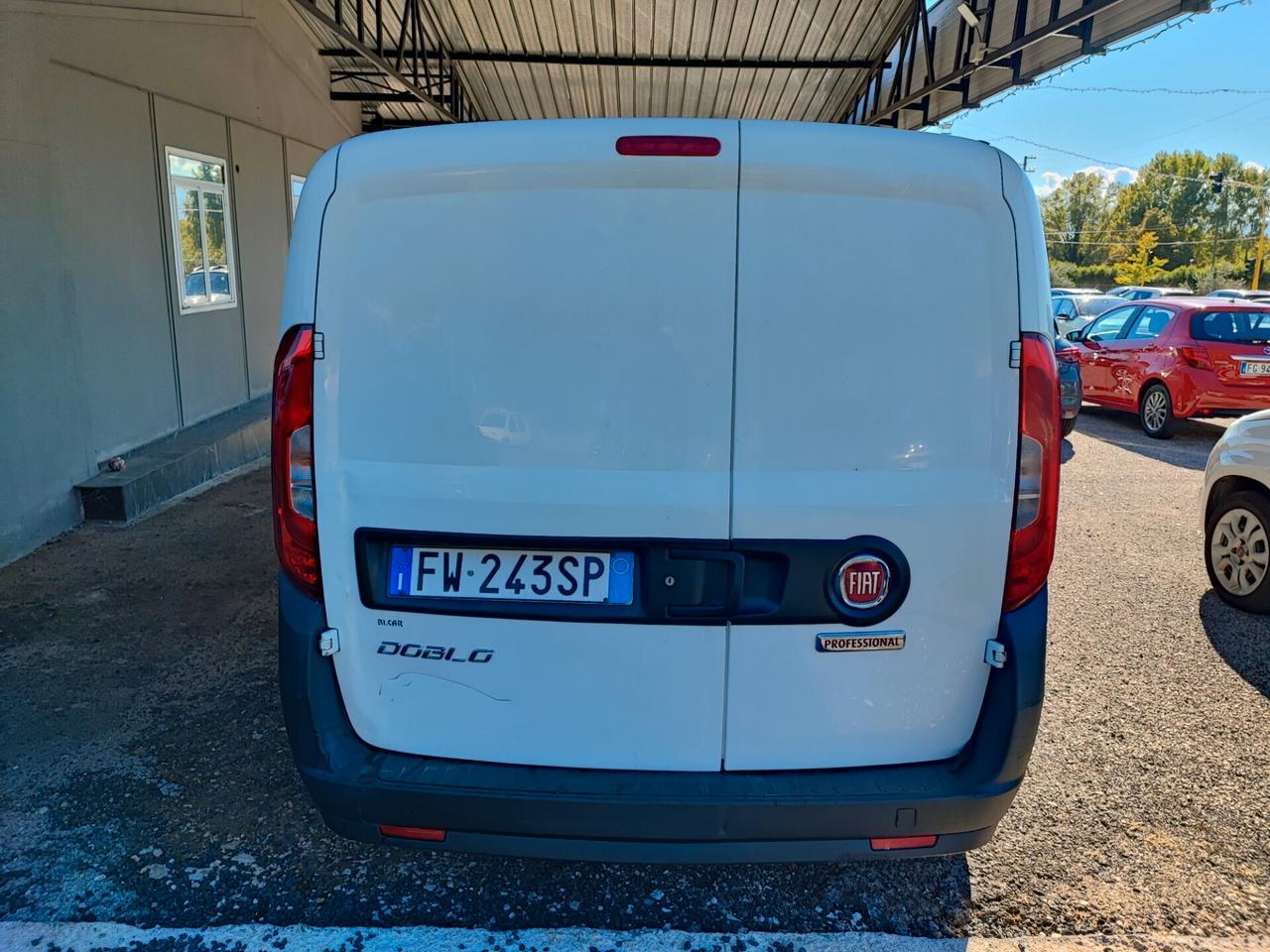 Fiat Doblo Doblò 1.6 MJT 95CV S&S Lounge RISERVATO A COMMERCIANTI
