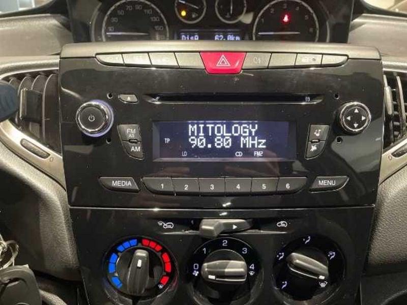 Lancia Ypsilon III 2011 1.2 8v Gold s/CL 69cv E6