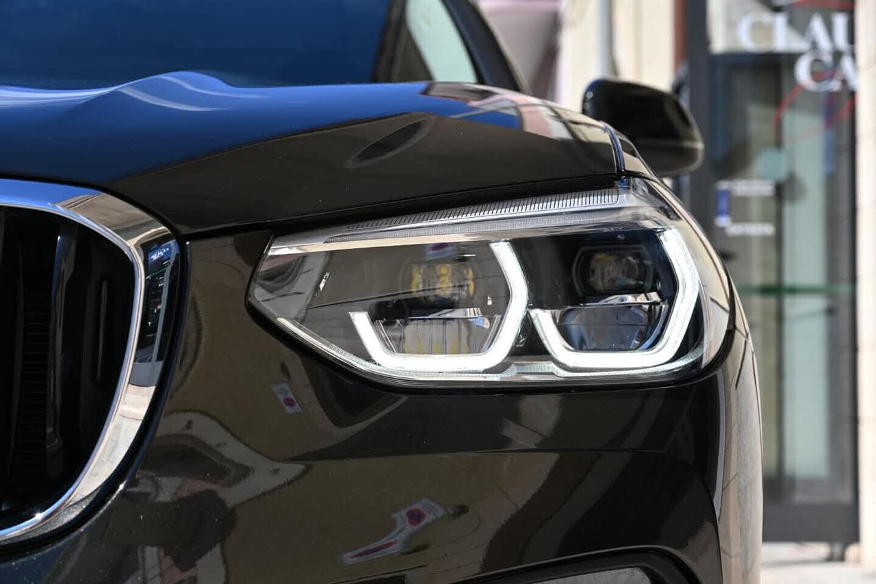 Bmw X3 xDrive20D Advantage FULL Led