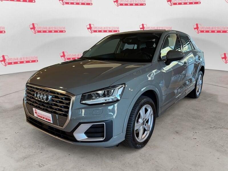 Audi Q2 Q2 30 TFSI Business Design