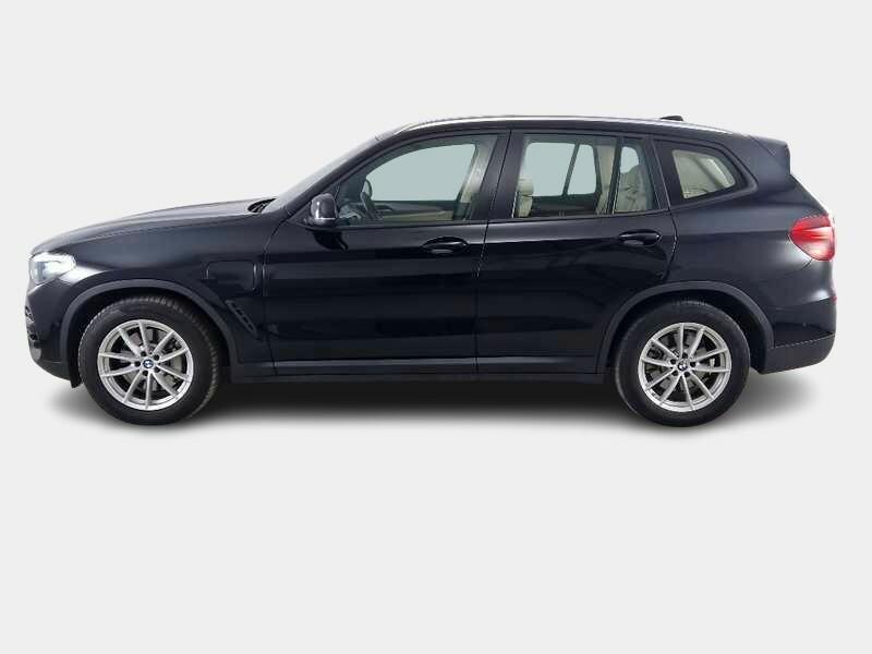 BMW X3 xDrive 30e Business Advantage Autom.