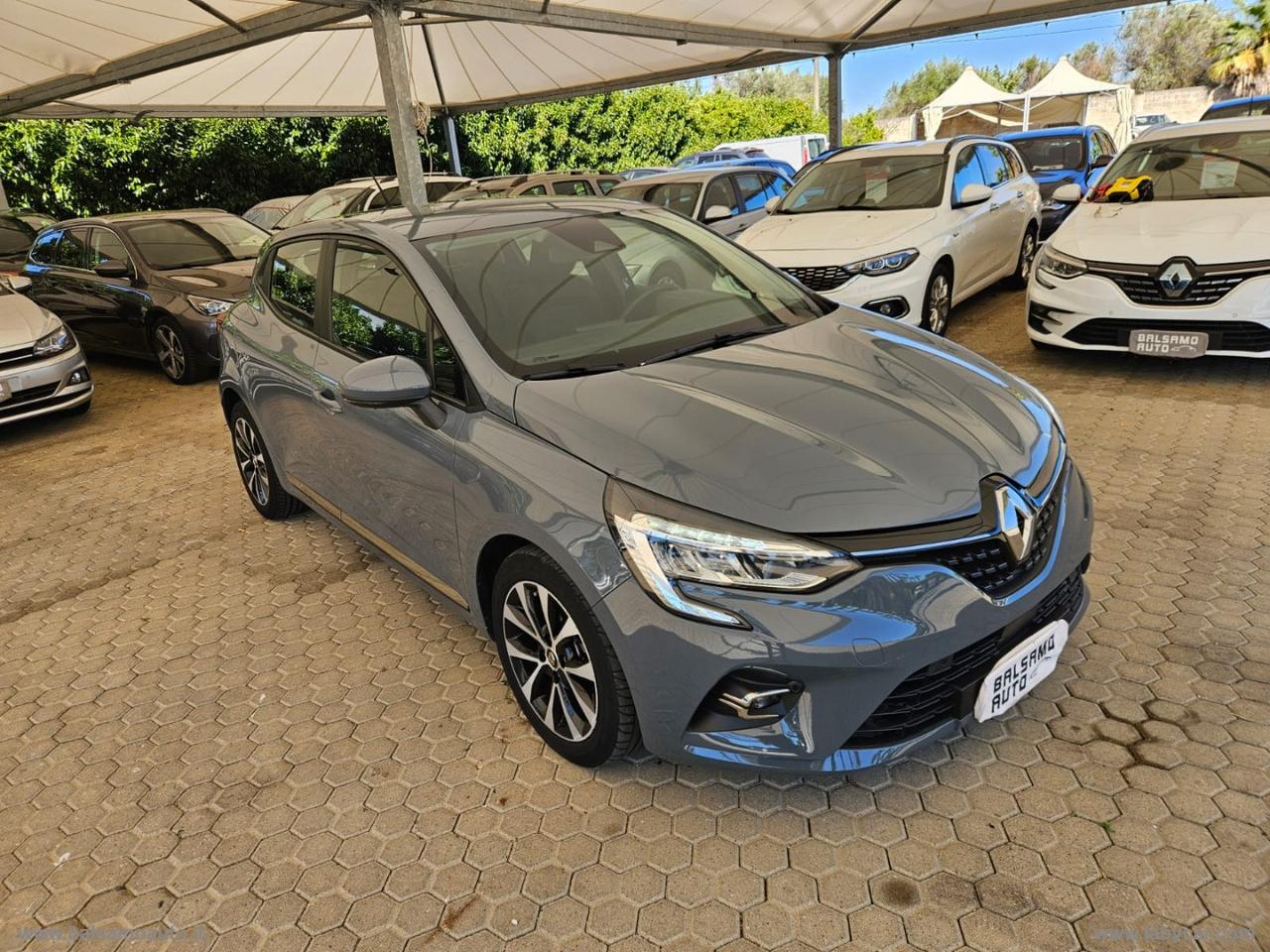 RENAULT Clio TCe 12V 100 CV 5p. Zen