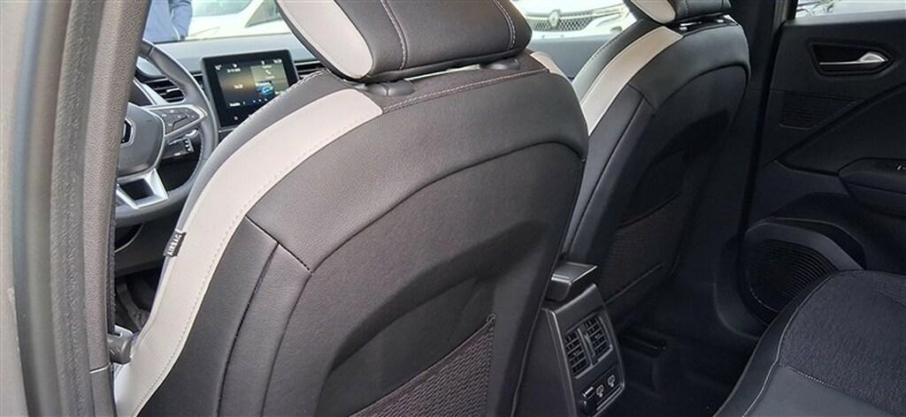 Renault Captur 1.6 Hybrid Intens E-Tech Auto