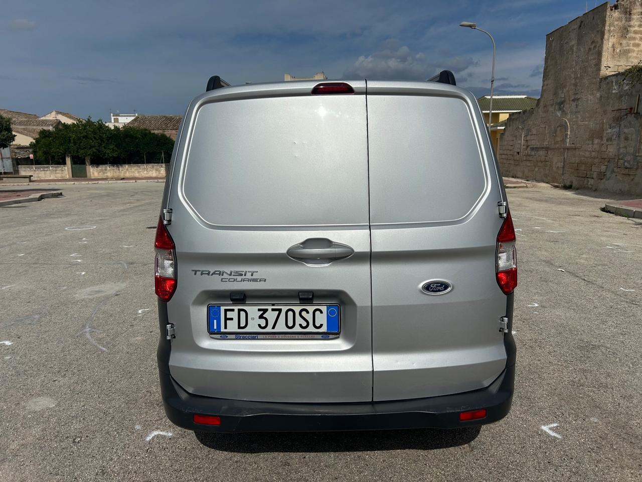 Ford Transit Courier 1.5 TDCi 75CV Van Trend
