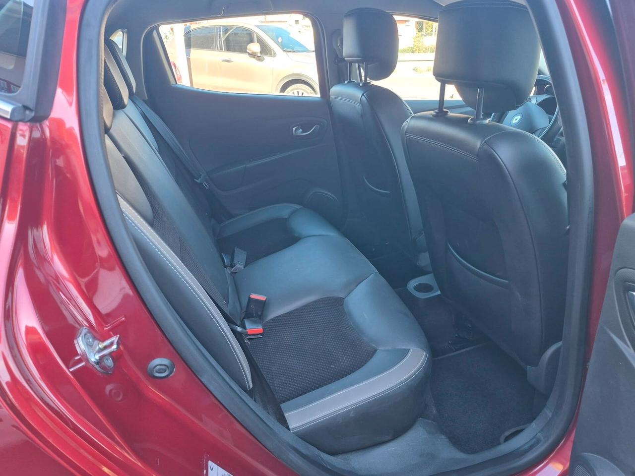 Renault Clio TCe 12V 90CV Start&Stop 5 porte Energy Excite