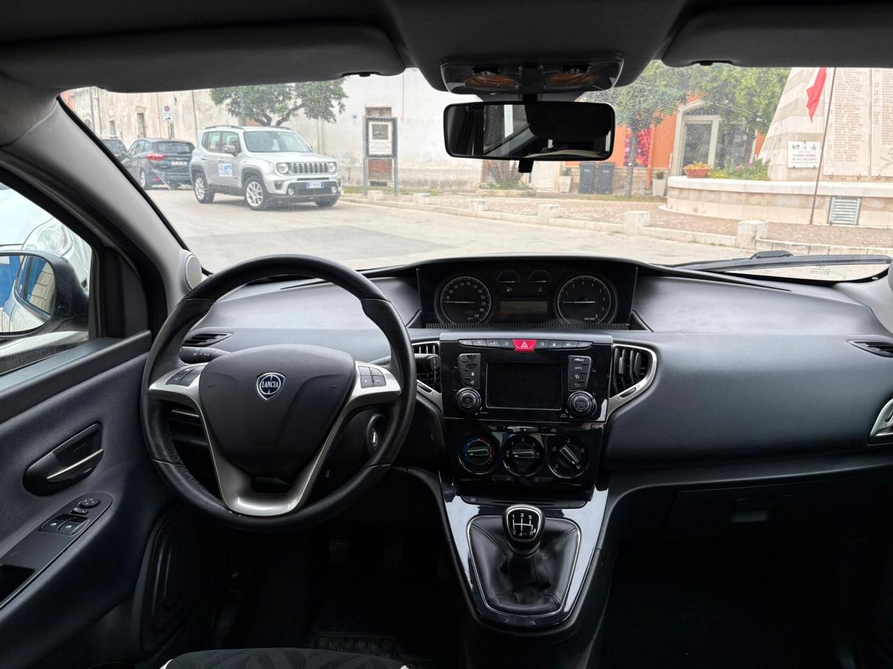 LANCIA YPSILON 1.2 BENZ-GPL CASA MADRE DICEM 2016 103000 KM PERFETTA