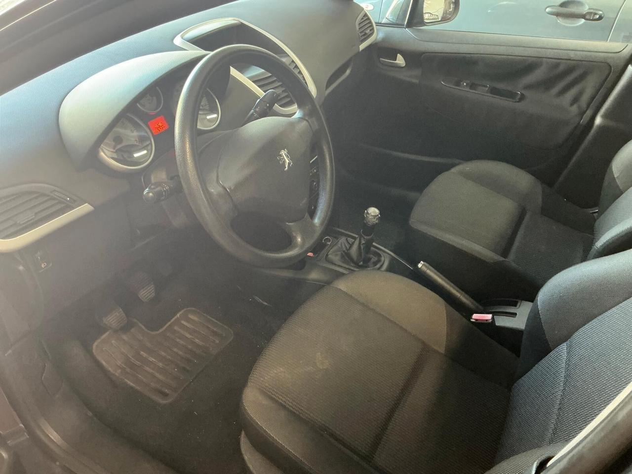 Peugeot 207SW 1.4 VTi 95CV SW XS Ciel EURO5