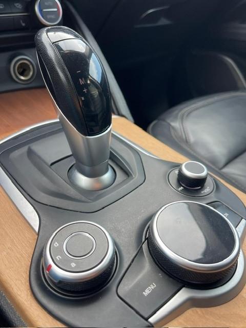 Alfa Romeo Stelvio 2.2 Turbodiesel 210 CV AT8 Q4 super