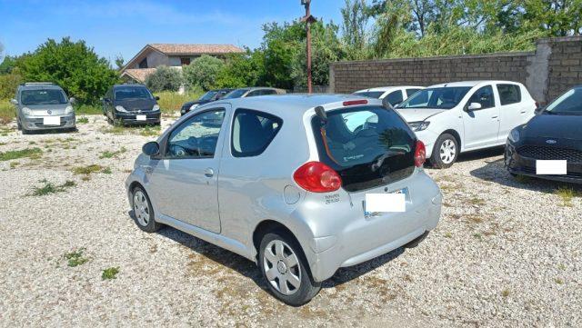 TOYOTA Aygo SI NEOPATENTATI GPL OPZIONALE