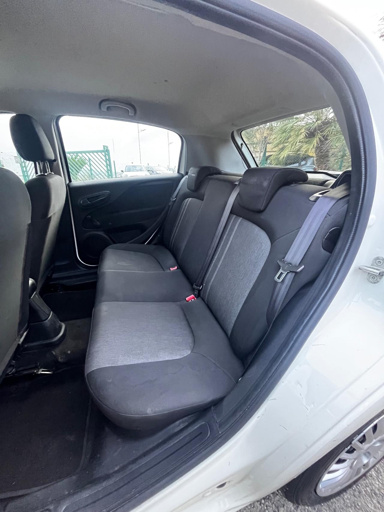 Fiat Punto 1.3 MJT II 75 CV 5 porte Lounge