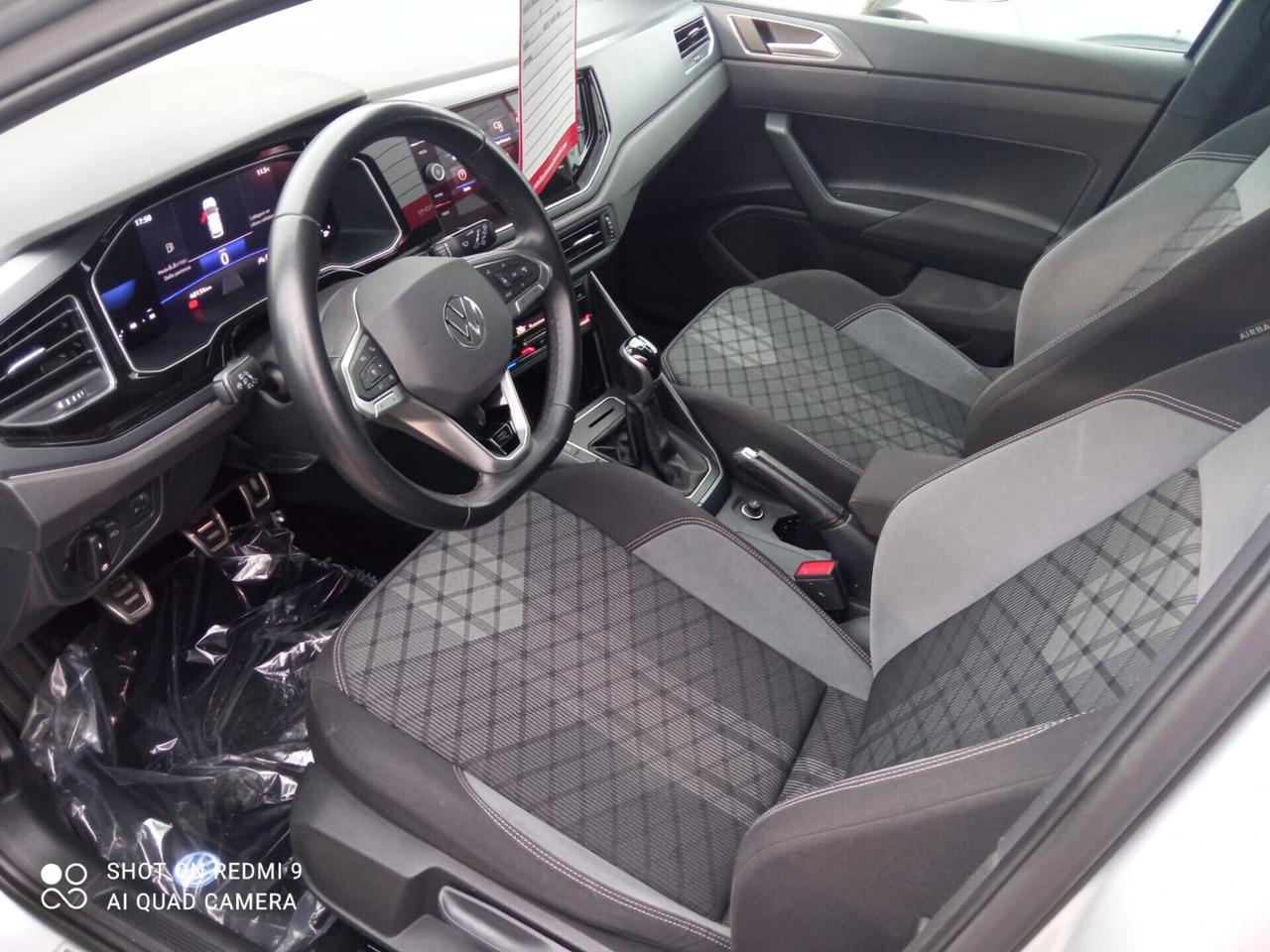 Volkswagen Polo 1.0 TSI R-Line 95CV 2023