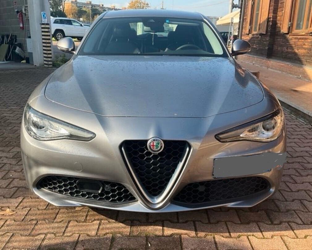 Alfa Romeo Giulia 2.2 Turbodiesel 150 CV Super