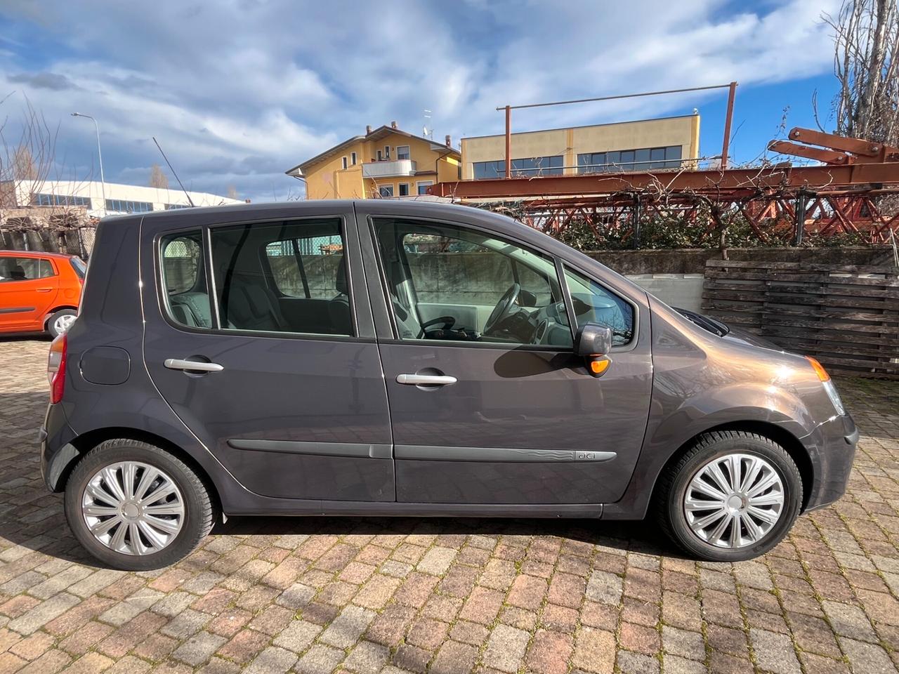 Renault Modus 1.5 dCi 85CV Dynamique