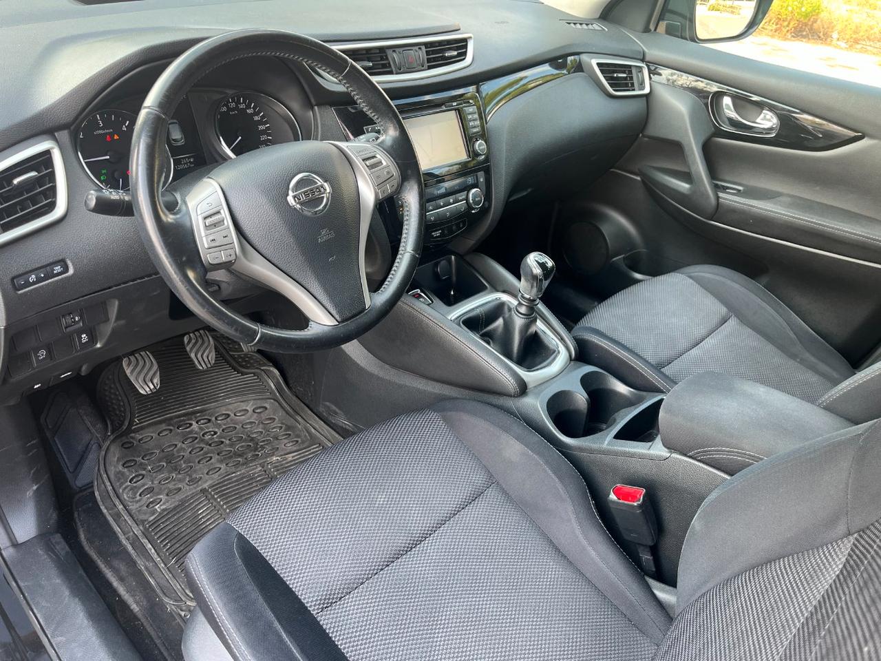 Nissan Qashqai 1.5 dci Business 110cv E6