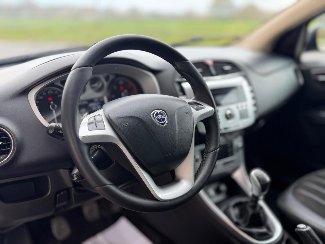 Lancia Delta 1.6 MJT DPF Gold