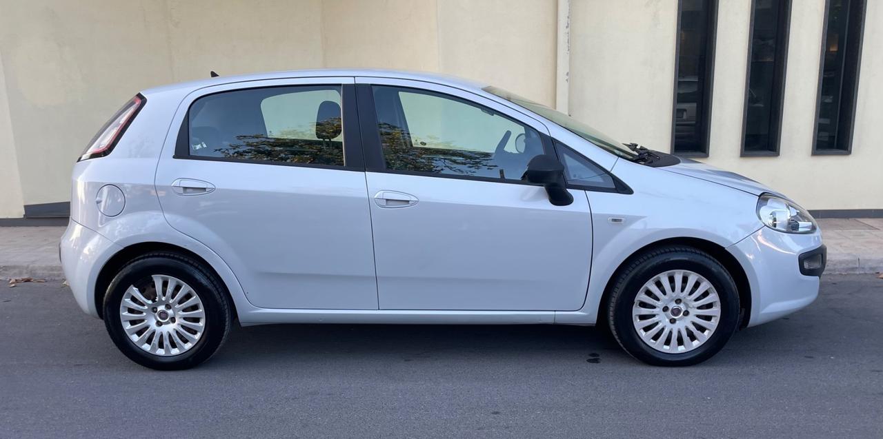 Fiat Punto Evo 1.3 Mjt 90 CV 5 porte Dualogic Emotion