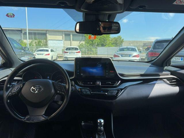 TOYOTA C-HR 1.8 Hybrid E-CVT Trend