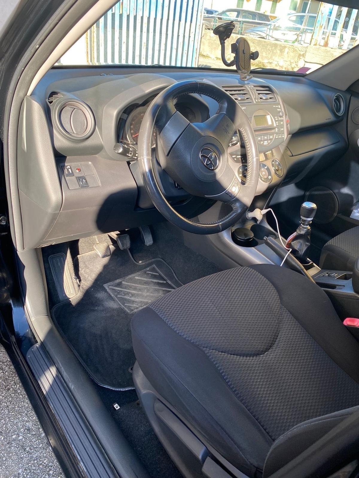 Toyota RAV 4 RAV4 2.2 D-4D 136 CV