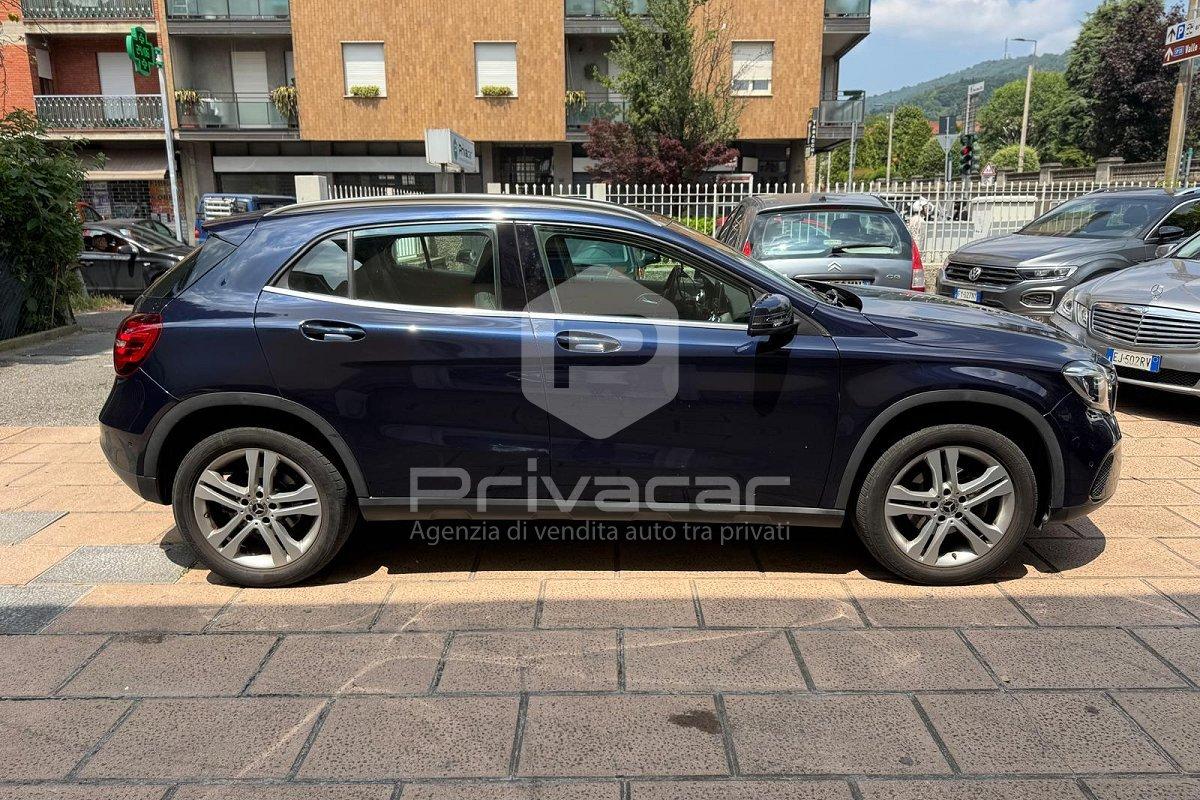 MERCEDES GLA 180 d Automatic Sport