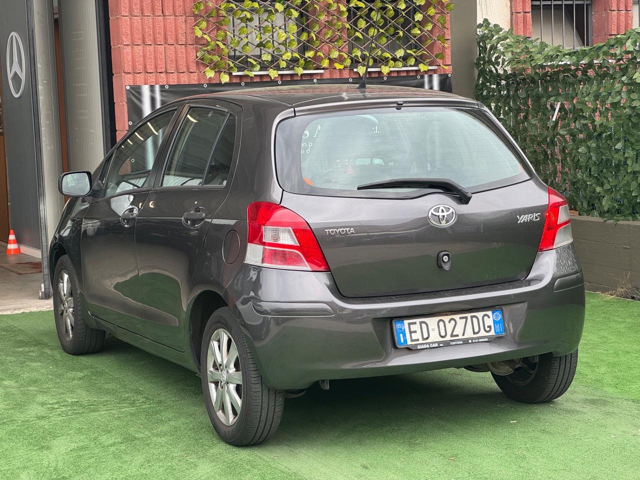Toyota Yaris 1.0 5 porte Sol GPL