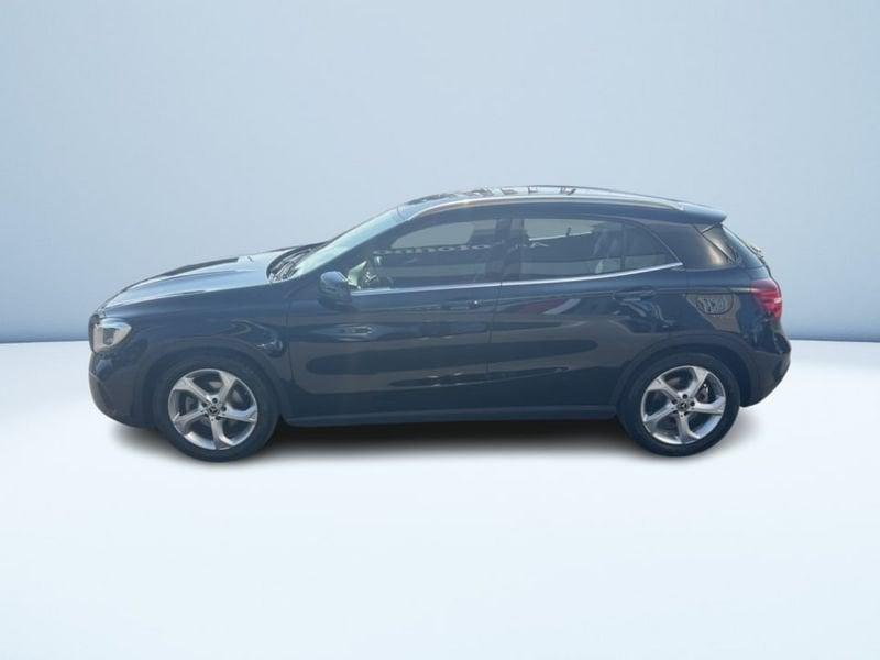 Mercedes-Benz GLA 180 SPORT AUTO