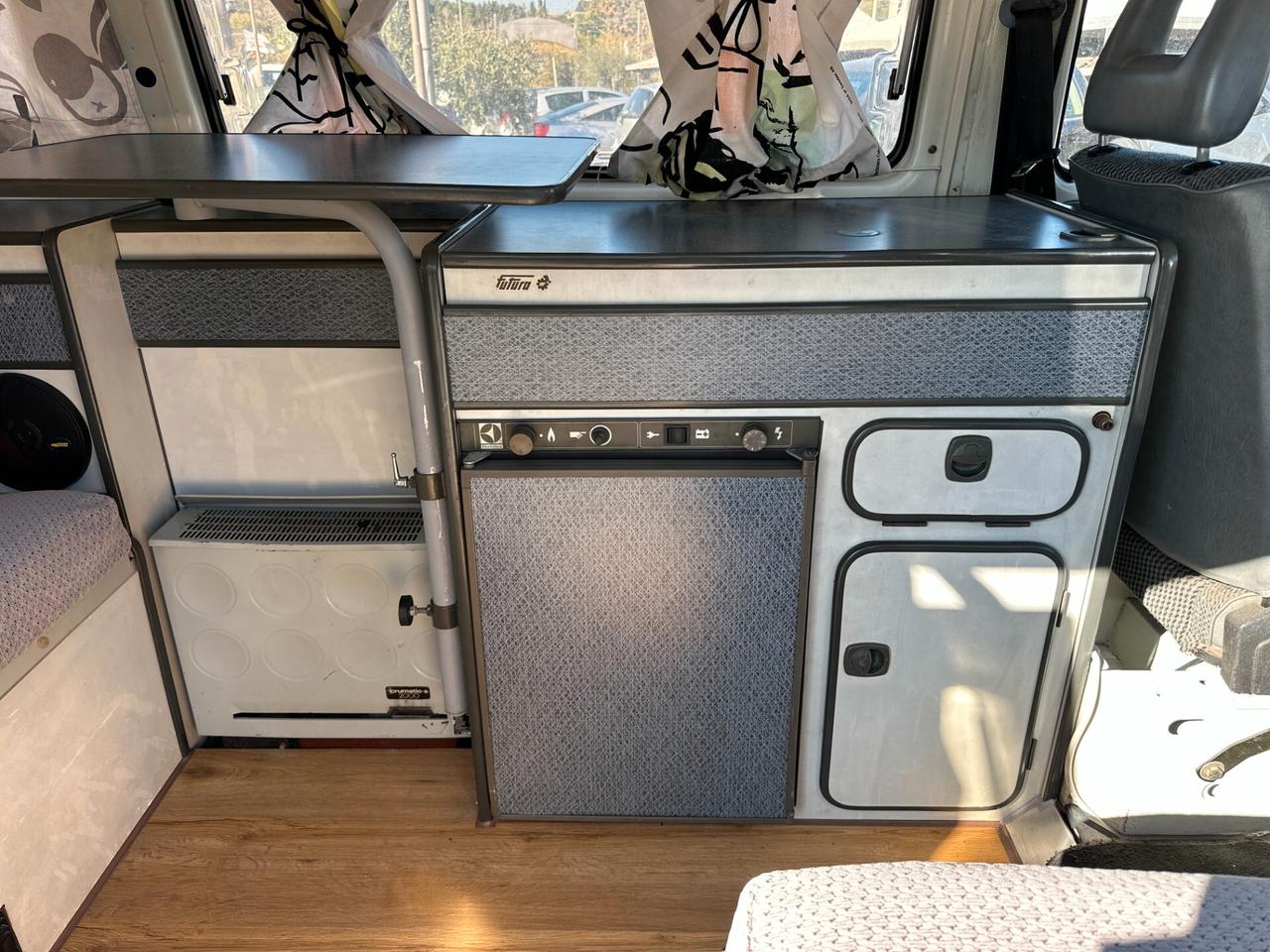 Volkswagen T3 Westfalia Joker "Hochdach" (Tetto Alto rigido)