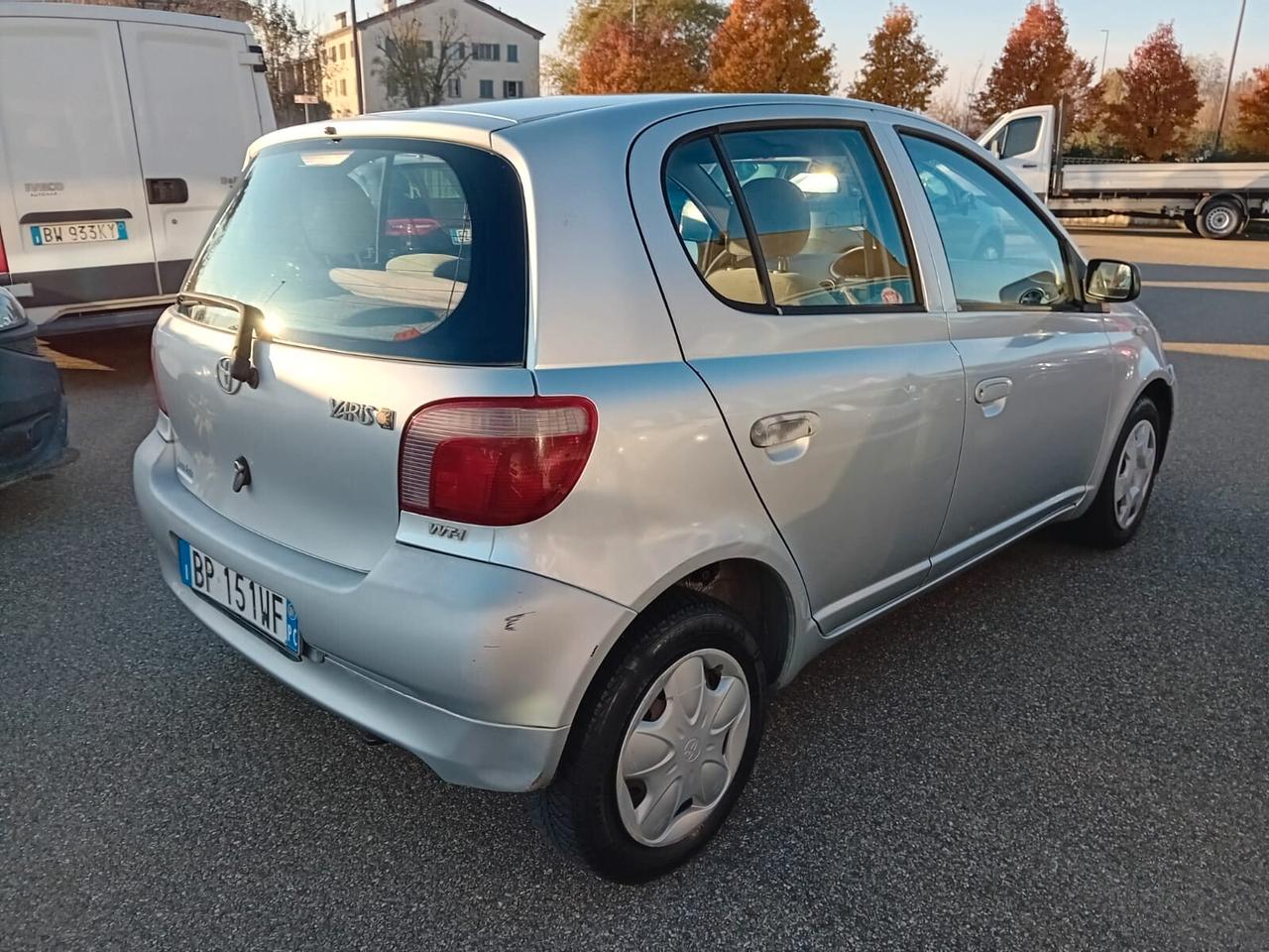 Toyota Yaris 5p 1.0 OK NEOPATENTATI