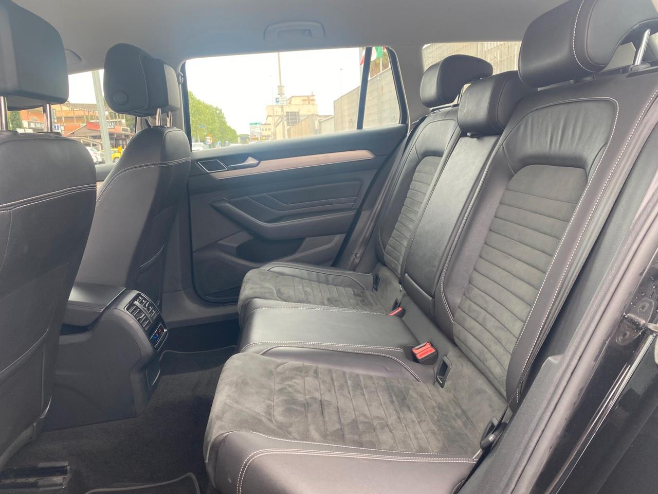 VOLKSWAGEN PASSAT Sw 1.5 TSI 150Cv DsG BUSINESS-AZIENDALE