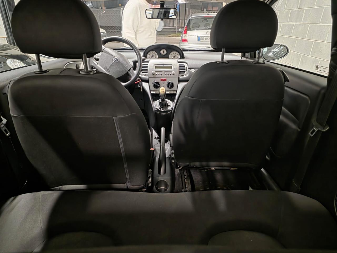 LANCIA Ypsilon 2a serie ('06'-'13') Ypsilon 1.3 MJT 75 CV Platinum (55 kw)