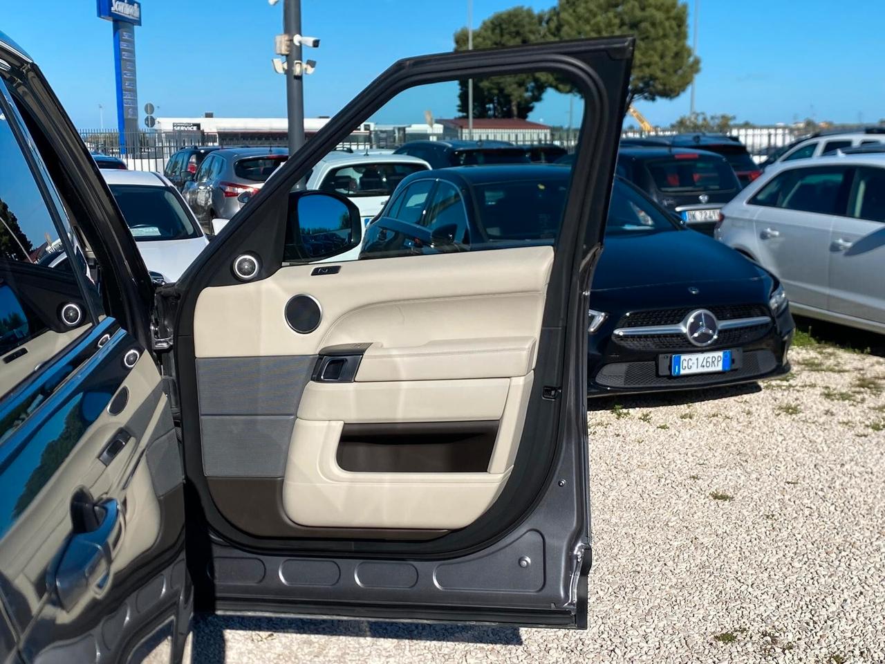 Land Rover Range Rover Sport Range Rover Sport 3.0 SDV6 Autobiography TETTO