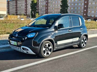 Fiat Panda Pandina 1.0 FireFly 70 CV Hybrid Cross