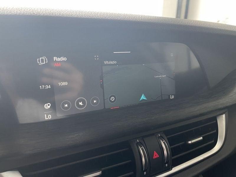 Alfa Romeo Stelvio 2.2 Turbo Diesel 160CV Business AT8 RWD