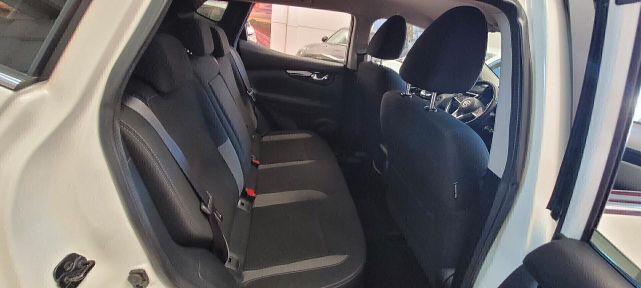 Nissan Qashqai 1.5 dCi 115 CV Business