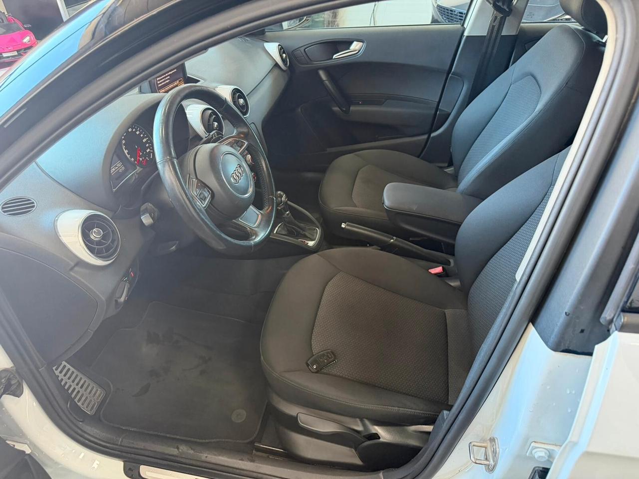 Audi A1 1.6 TDI S line edition