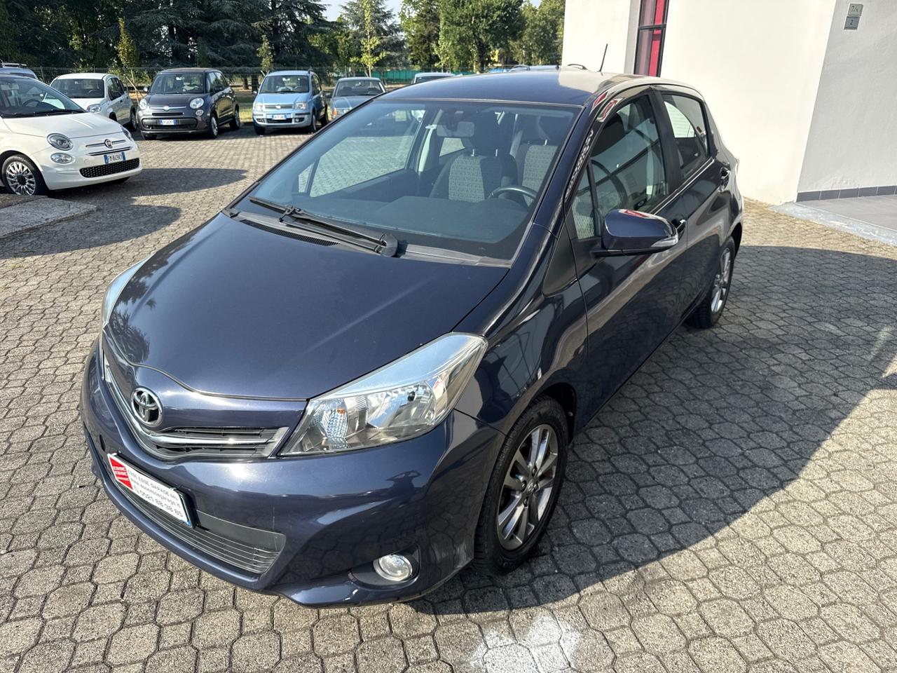 Toyota Yaris 1.0 5 porte|UNIPRO
