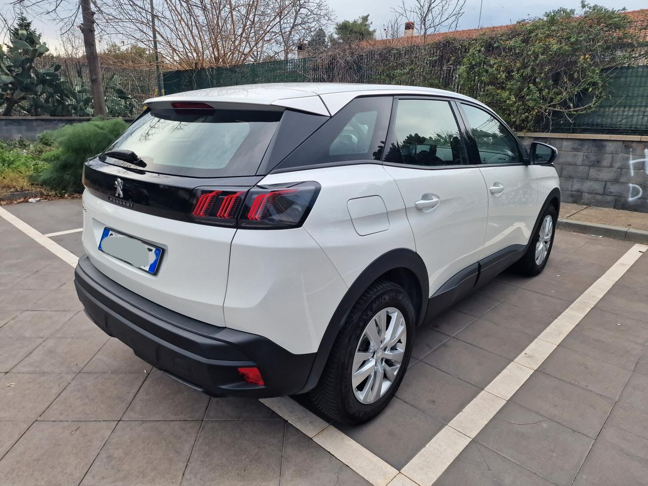 Peugeot 3008 BlueHDi 130 S&S Active Pack