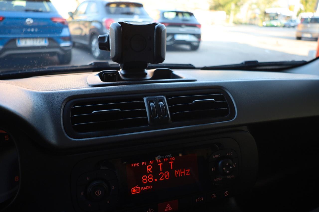 FIAT PANDA 1.0 FireFly S&S HYBRID CITY CROSS