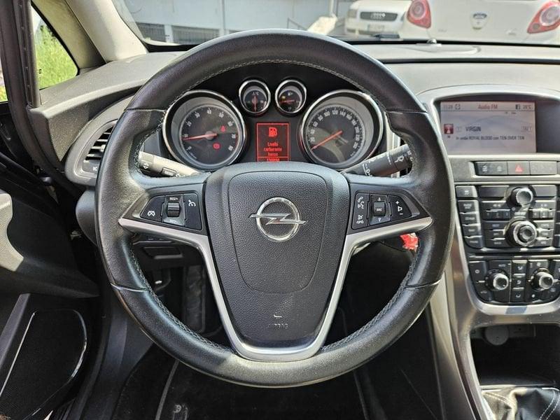 Opel Astra Astra 5p 1.4 turbo Cosmo
