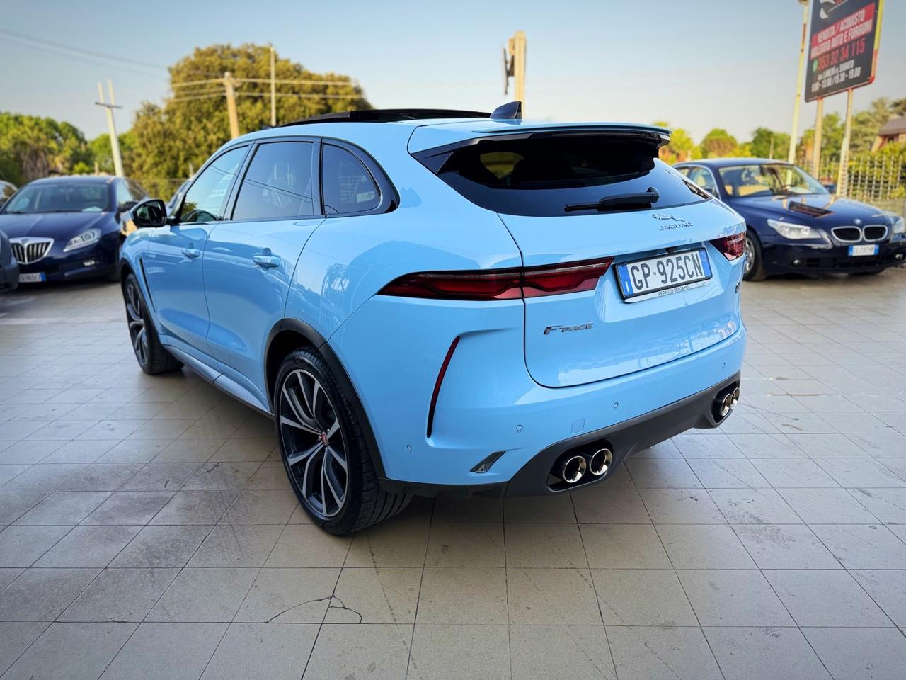 Jaguar F-Pace 5.0 V8 550 CV AWD aut. SVR Extra Full Garanzia 24 Mesi 24.000 km