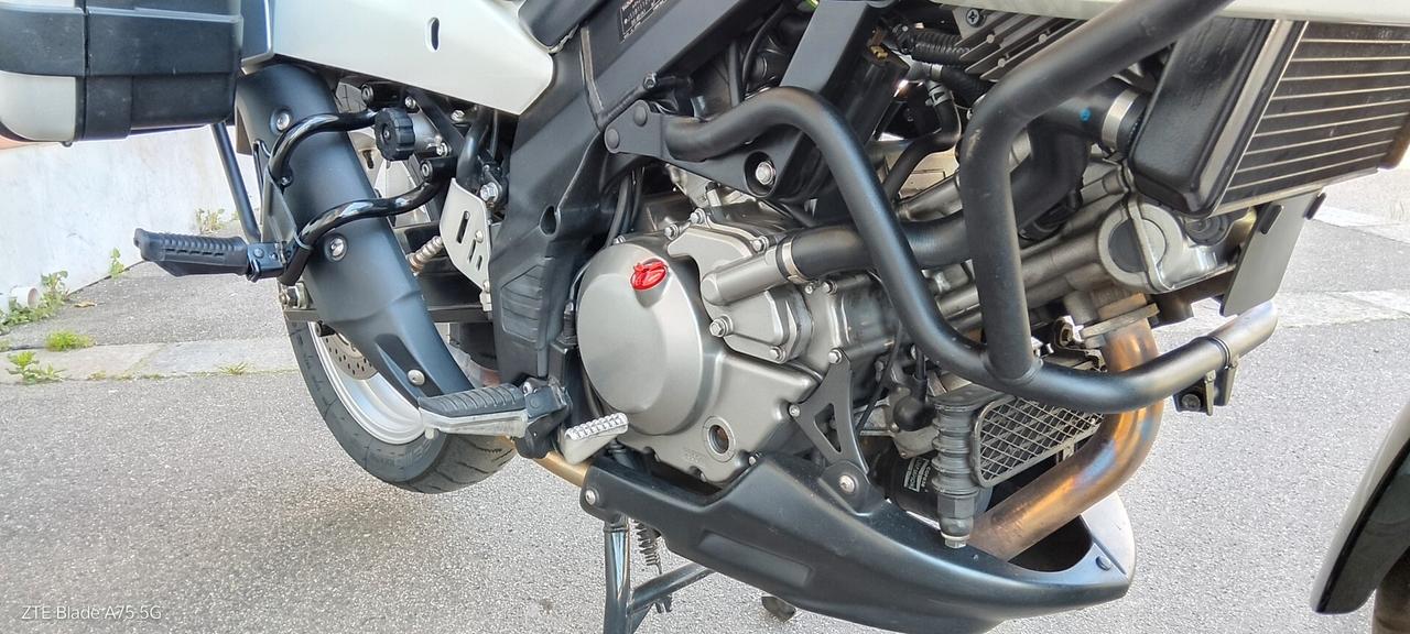 Suzuki V Strom DL 650 Turismo