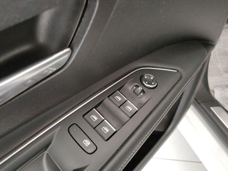 Peugeot 3008 3008 BlueHDi 130 S&S EAT8 GT