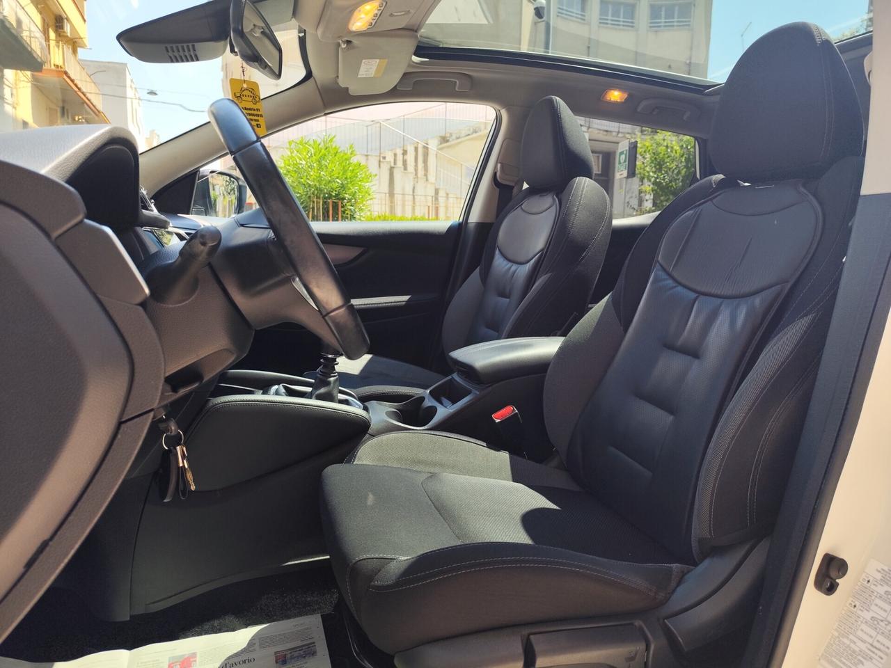 Nissan Qashqai 1.5 dCi 110CV N-Connecta TETTO
