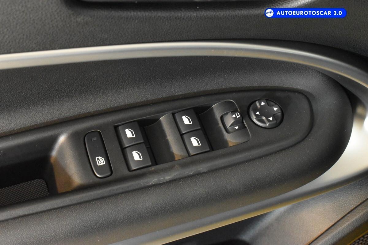 Jeep Avenger 1.2 Turbo 100 CV Summit