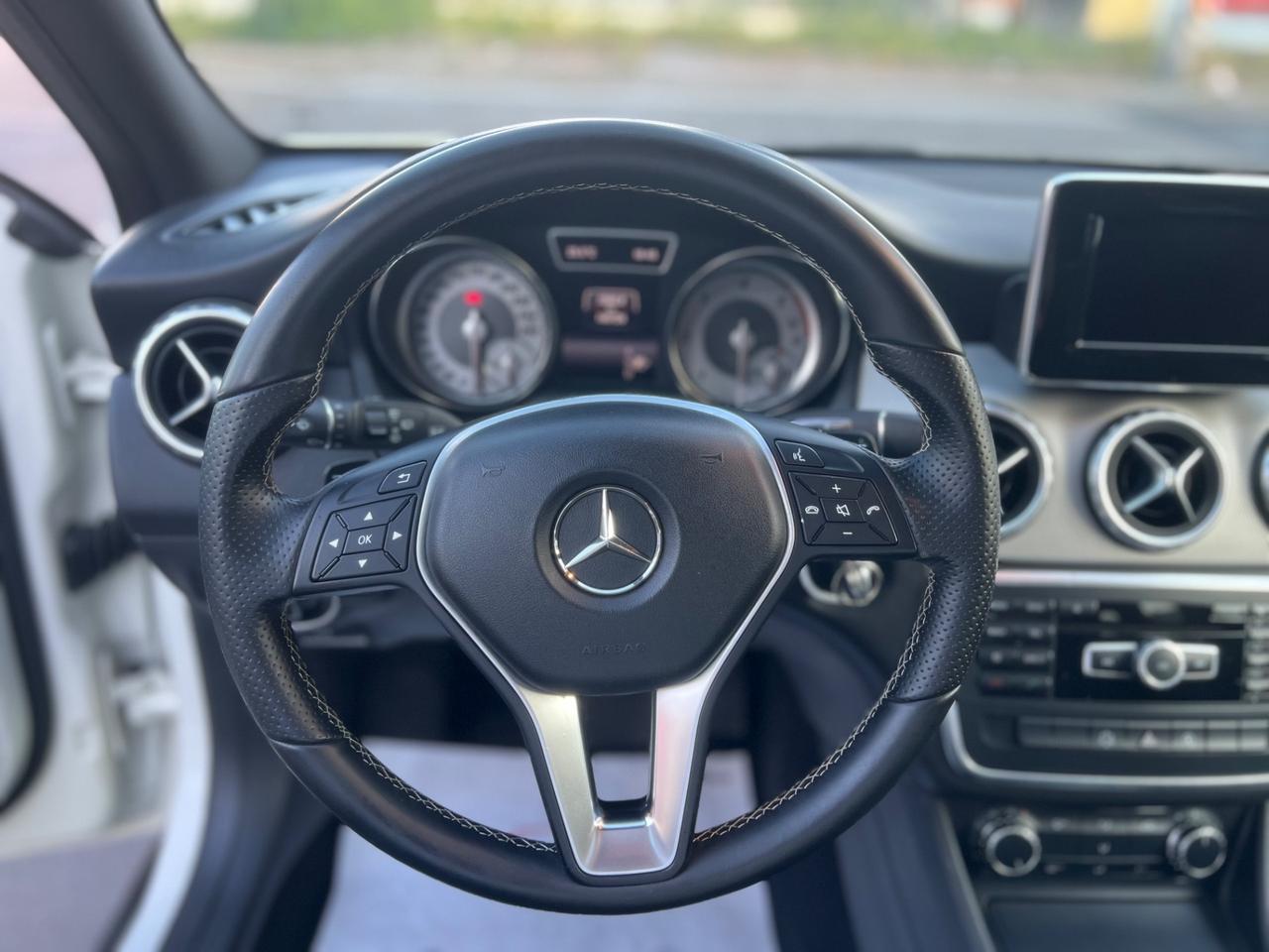 Mercedes GLA 200 cdi SPORT CERTIFICATA - 2014