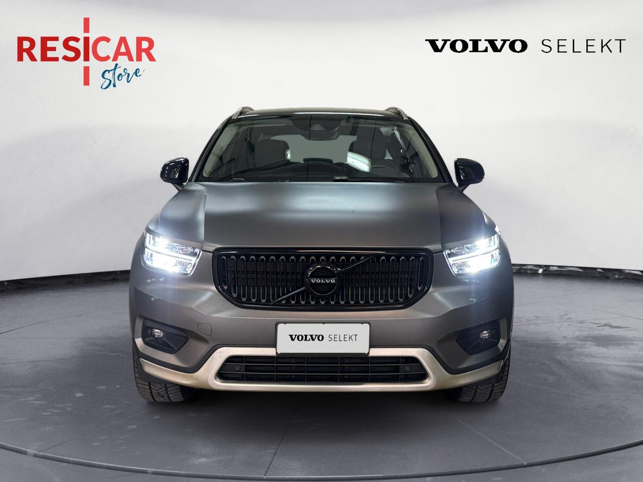 VOLVO XC40 1.5 t2 Momentum Pro auto