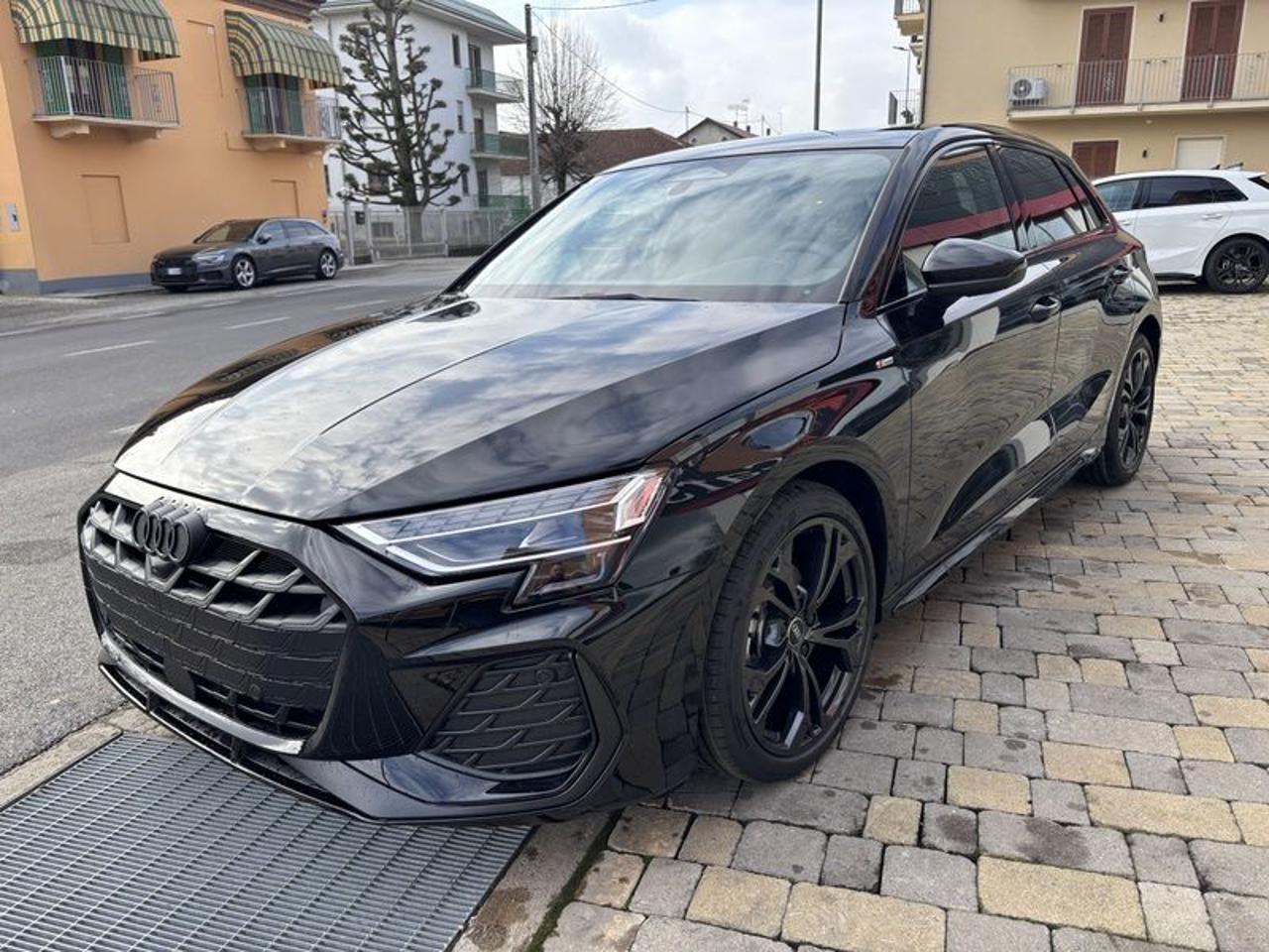 Audi A3 SPB TFSI e 150 kW S tronic S line Black edition